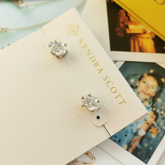 New Kendra Scott Cailin White Crystal Stud Earrings Silver - Picture 2 of 3